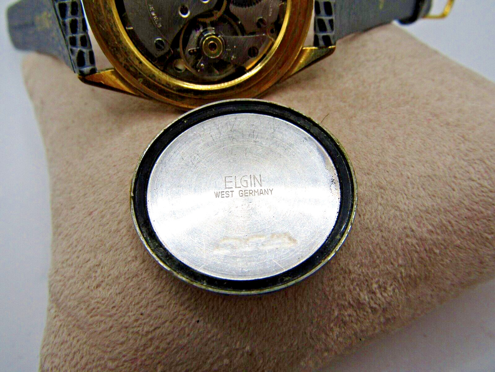 Vintage Gents Helbros Cal. R7389s Push Date Adjust 17 Jewels Watch JB Champion