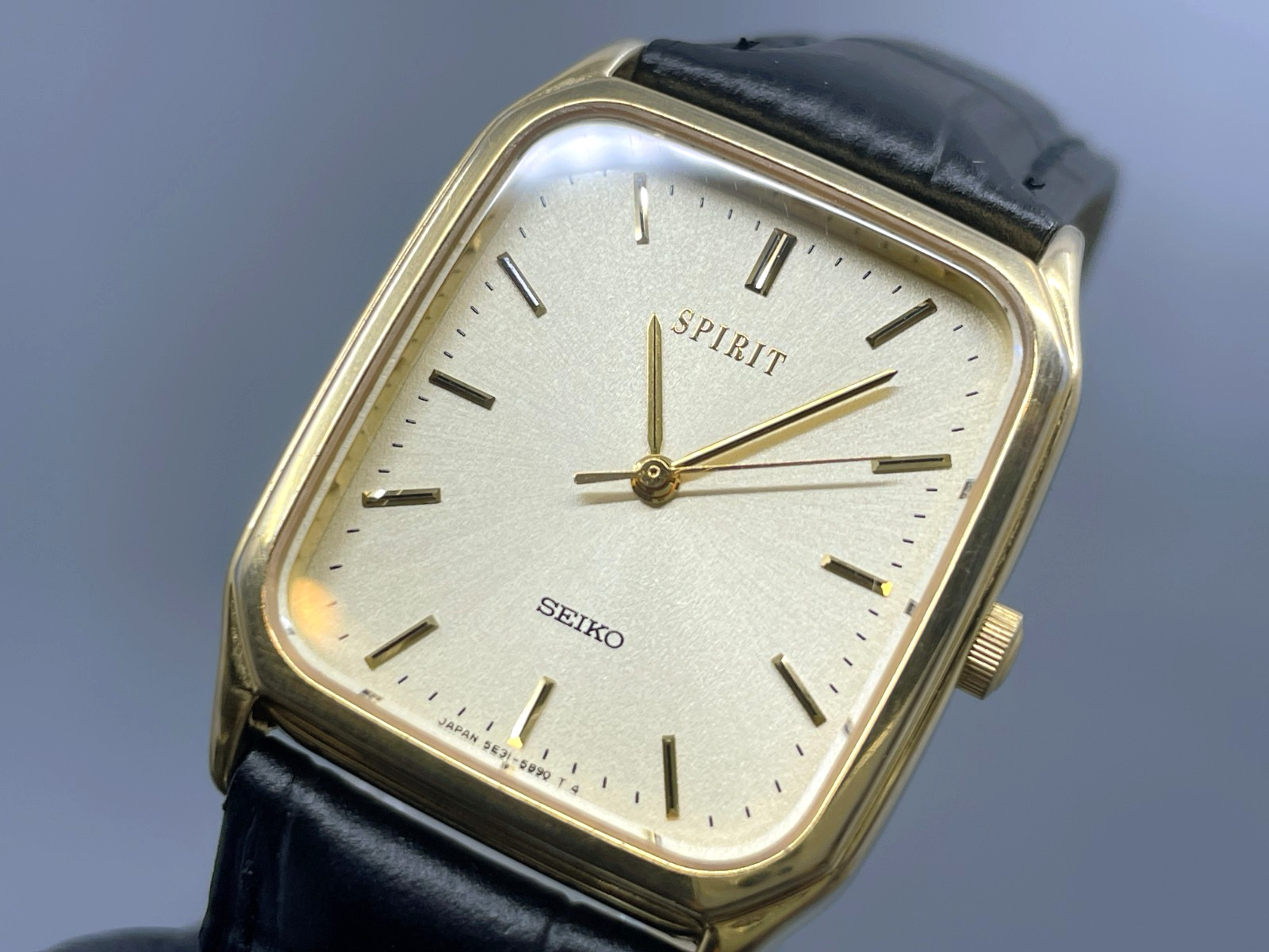 Vintage 1994 Seiko Spirit 5E31-5B50 Gold Tank Qz 27mm Mens Watch -US STock