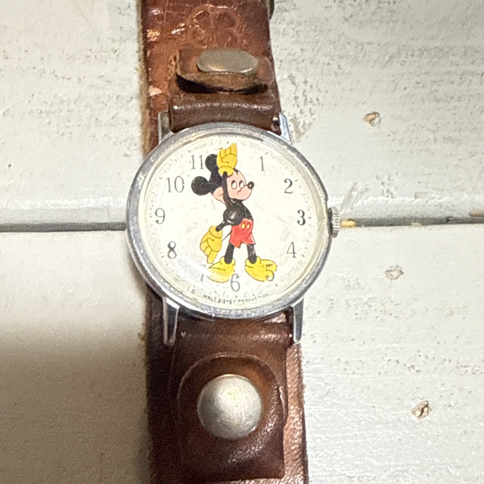 Vintage Mickey Mouse Watch 1970 Ingersoll – Timex Disney Mechanical WORKS GREAT
