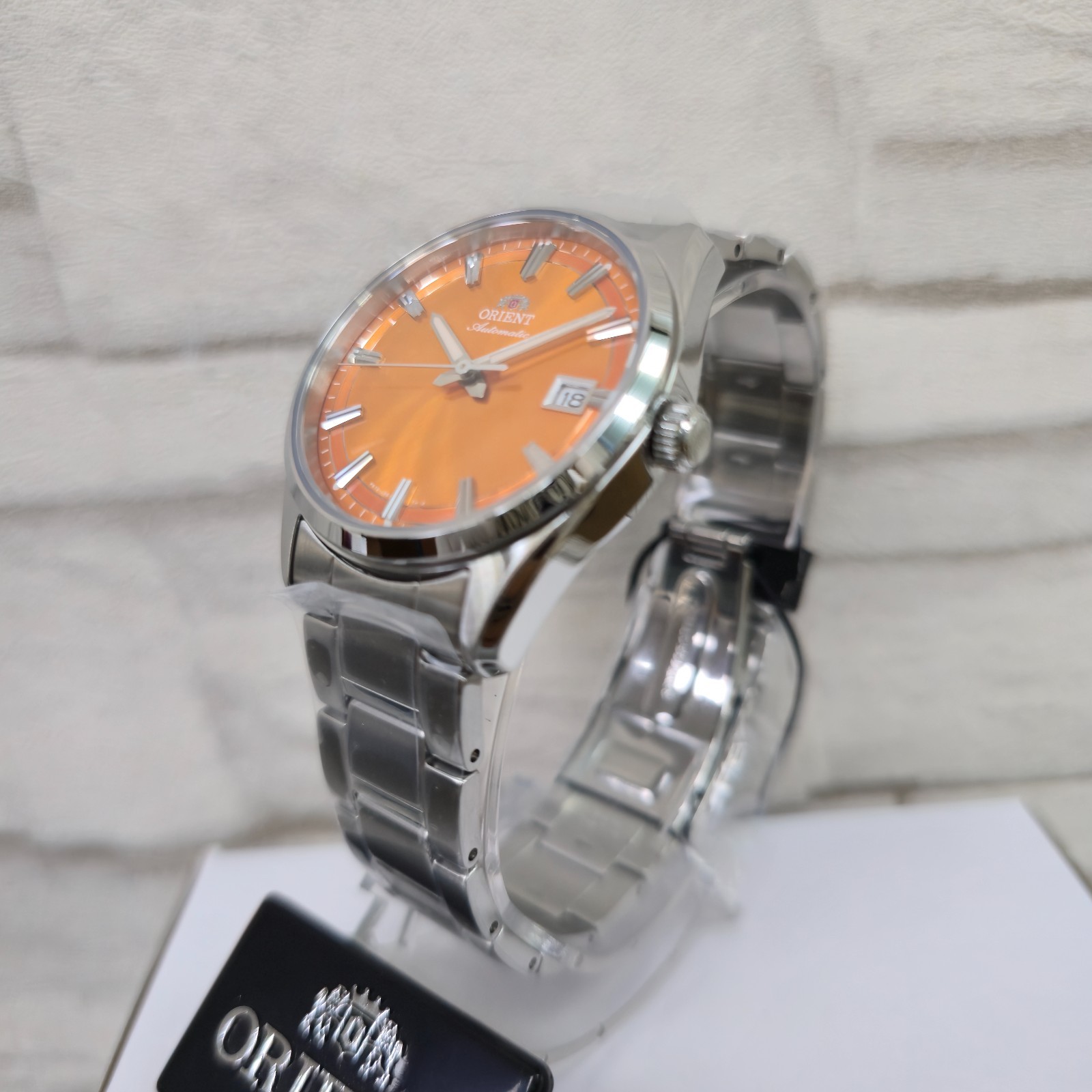 Orient Stretto Date RA-AC0R08 Special Edition Orange Dial New Full Set Men Watch