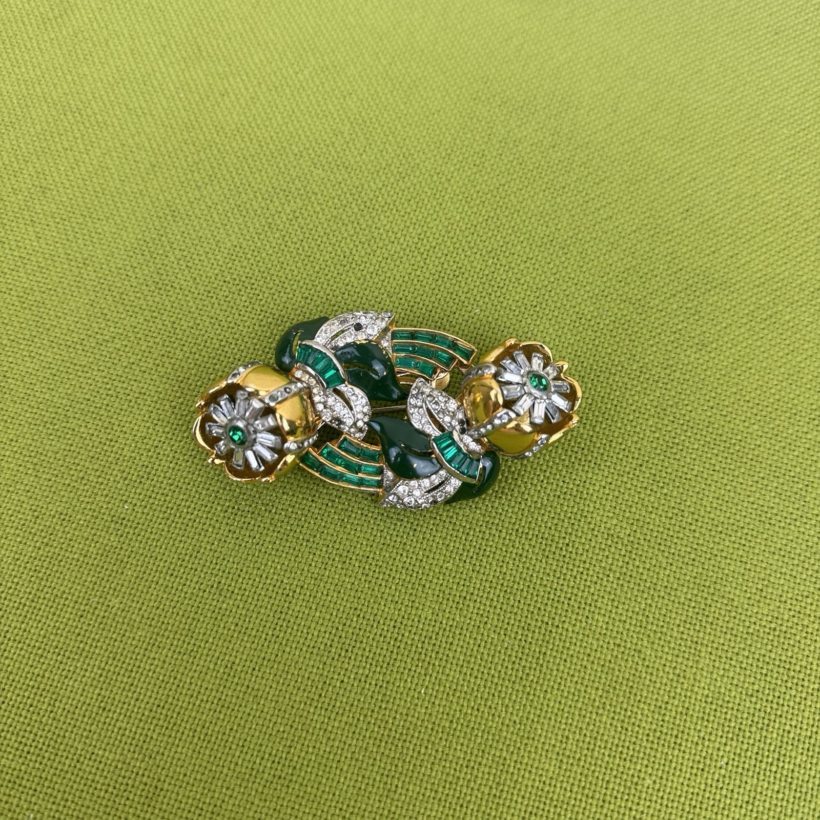 1930s Quivering Camellia Coro Duette Combo Double Brooch Pin Enamel Rhinestone