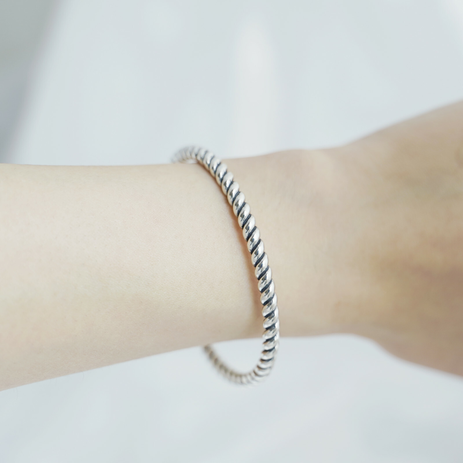 925 Silver Oxidised Freshwater Pearl Rope Bangle Twist Bangle 16.5cm
