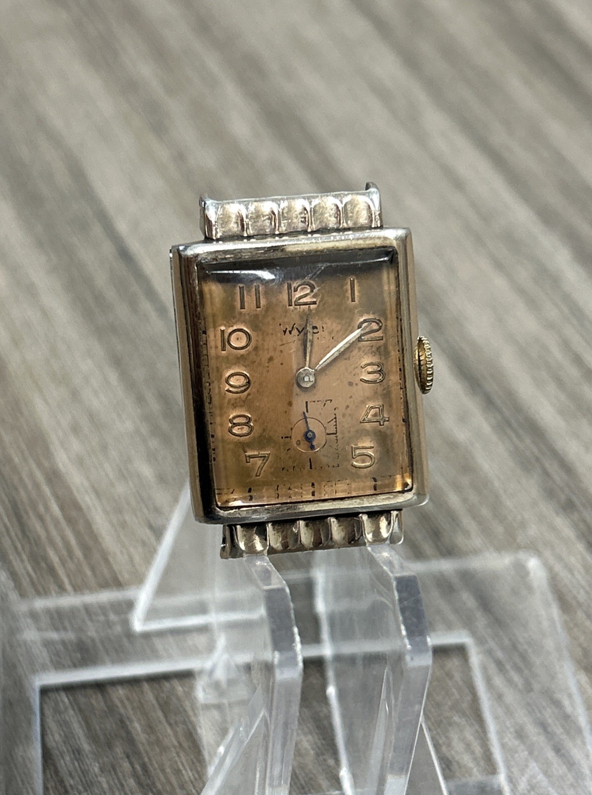 Vintage 1940’s Wyler Watch Agency 17 Jewels Swiss WOB