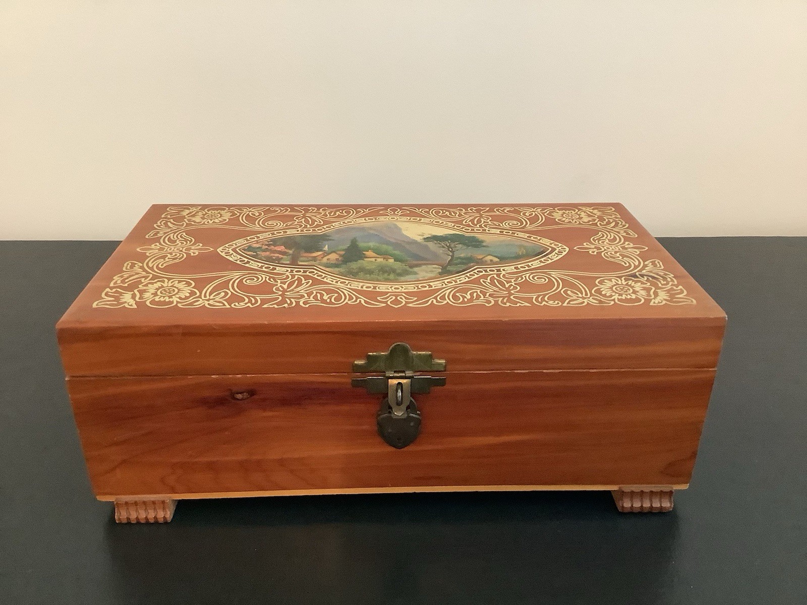 Vintage Cedar Wooden Keepsake Box Landscape Lid Rustic Jewelry Storage Cottage