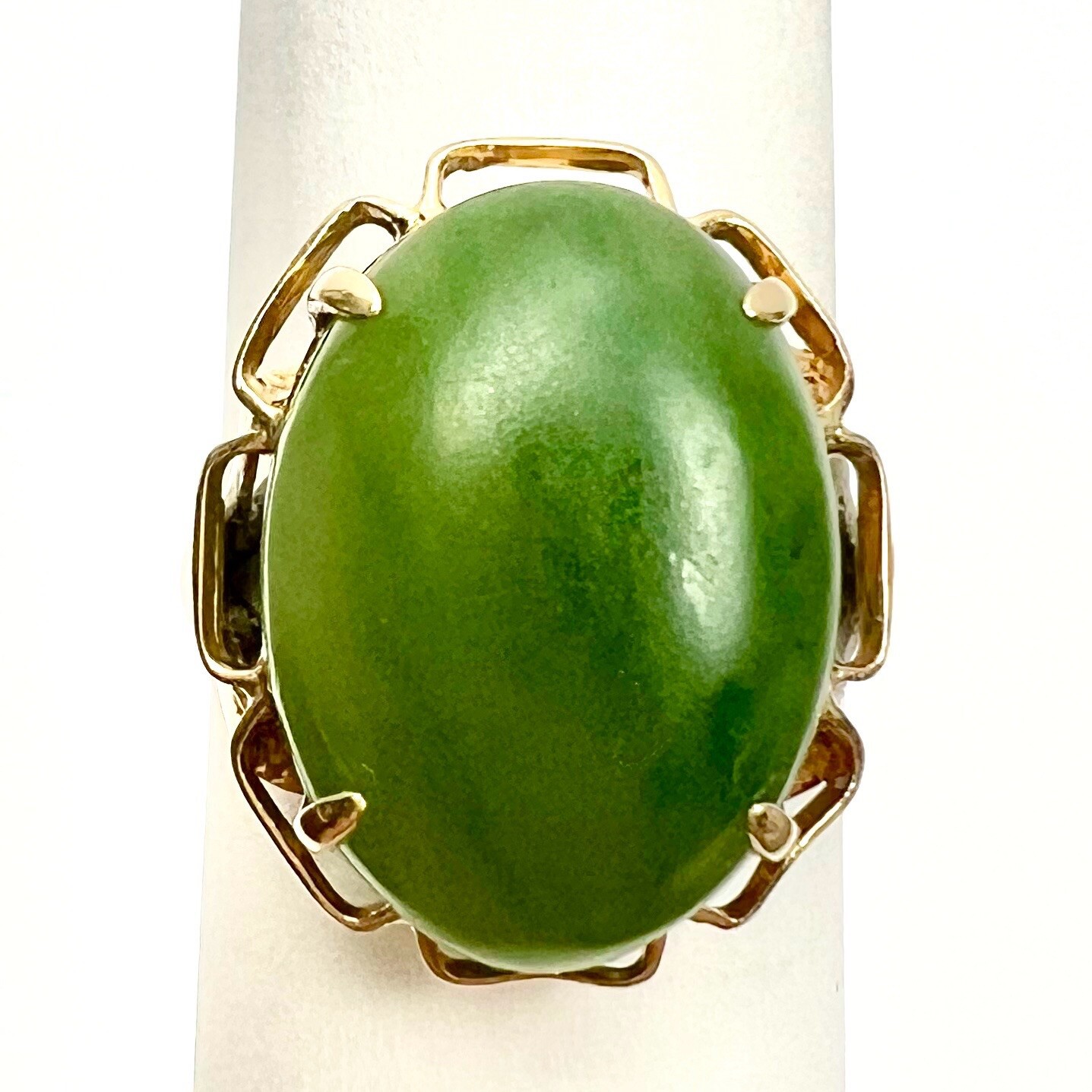 Vintage 14k Solid Yellow Gold Nephrite Jade Ring Sz 7.25 4.82g