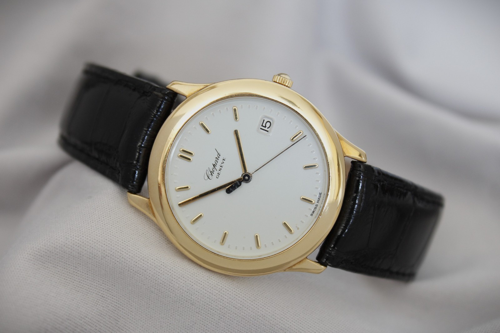 Chopard Classic 18ct Gold Dress Watch 32mm Quartz 1989 B&P 6-Month Warranty