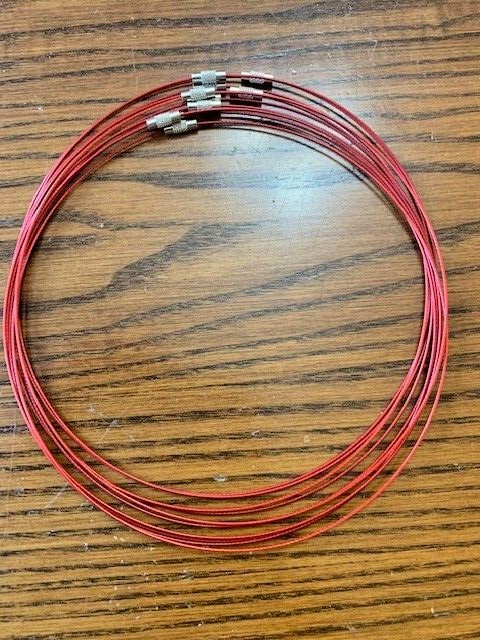 10 Stainless Steel Wire Collar Silvertone Clasp Pendant Necklace Red Color
