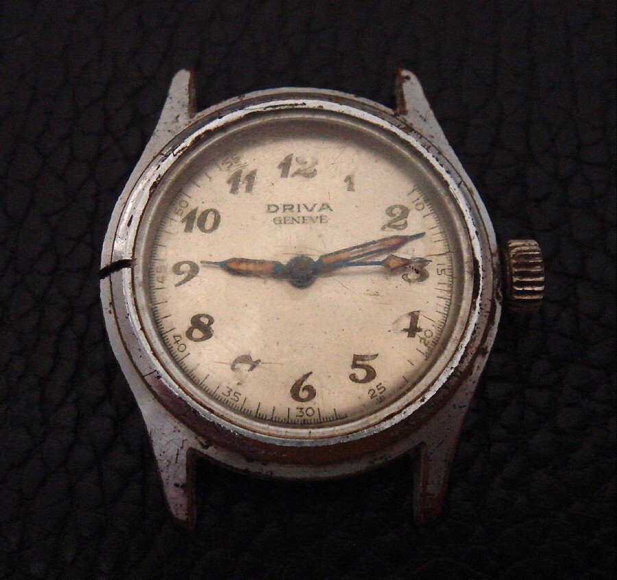 Men’s Retro Estate Vintage Driva Dress Wristwatch – RUNNING