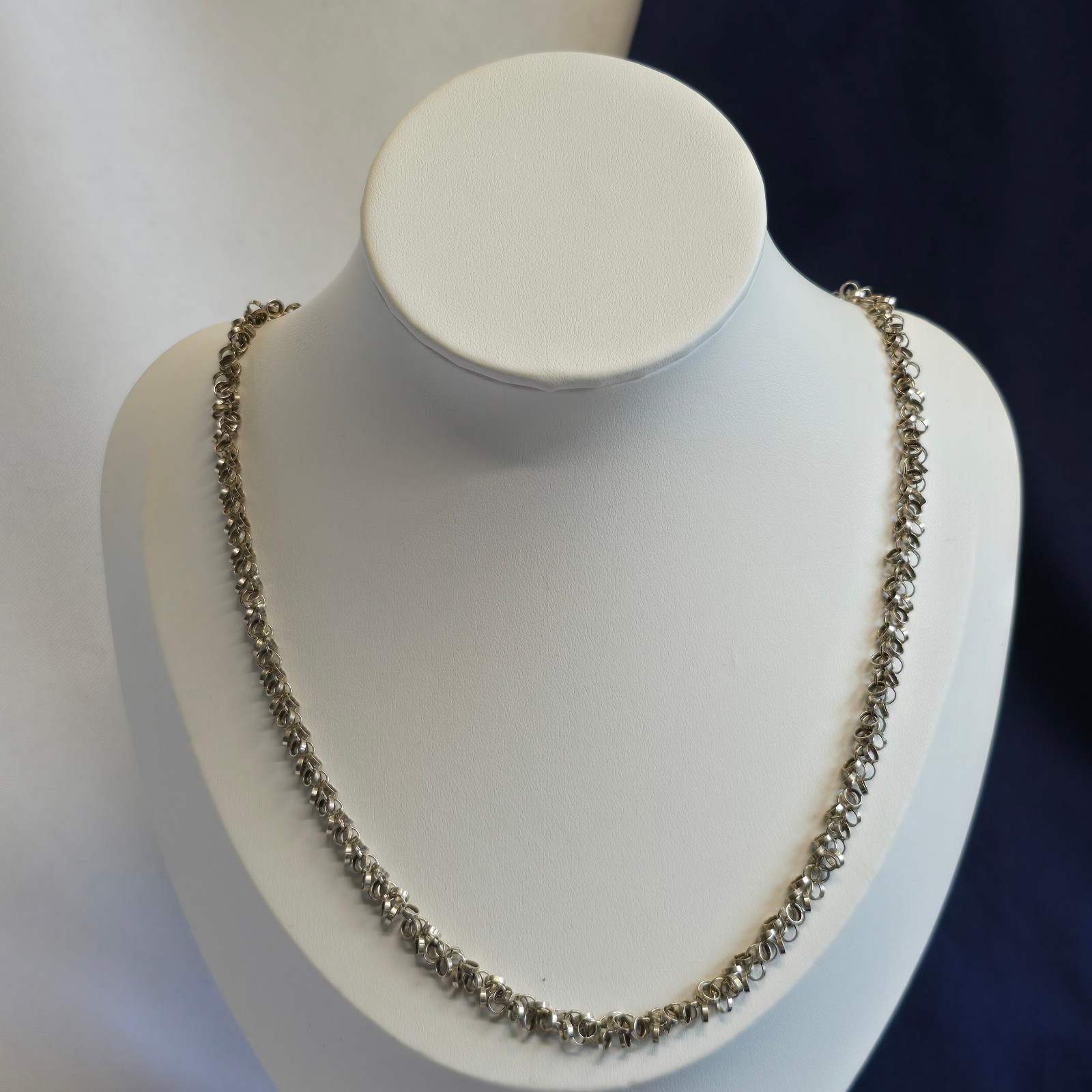 Sterling Silver Necklace 15.7g Fine Jewelry 22″ Unique Chain Lobster Clasp
