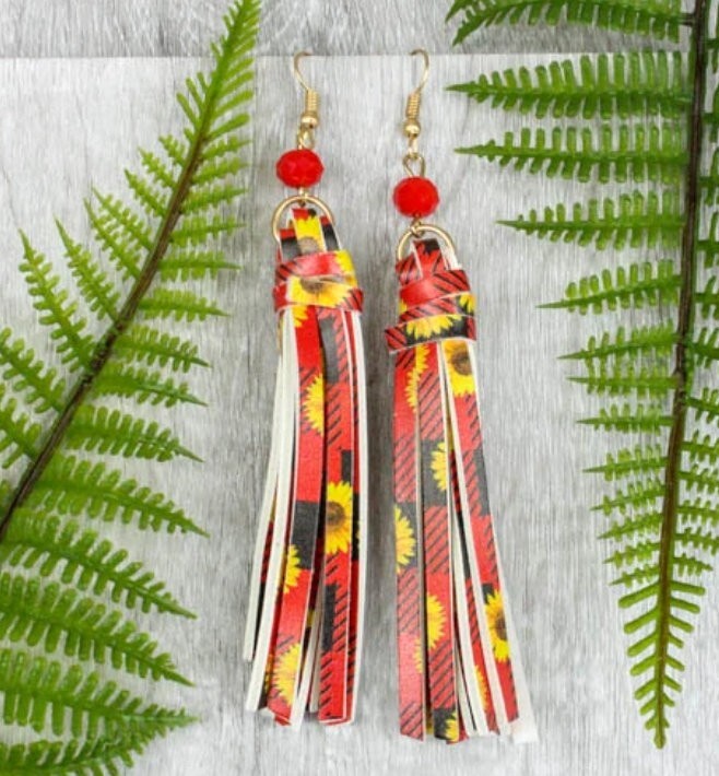 Black/Yellow/Red Leather Flower Tassel Necklace Set with Bonus Matching Earrings