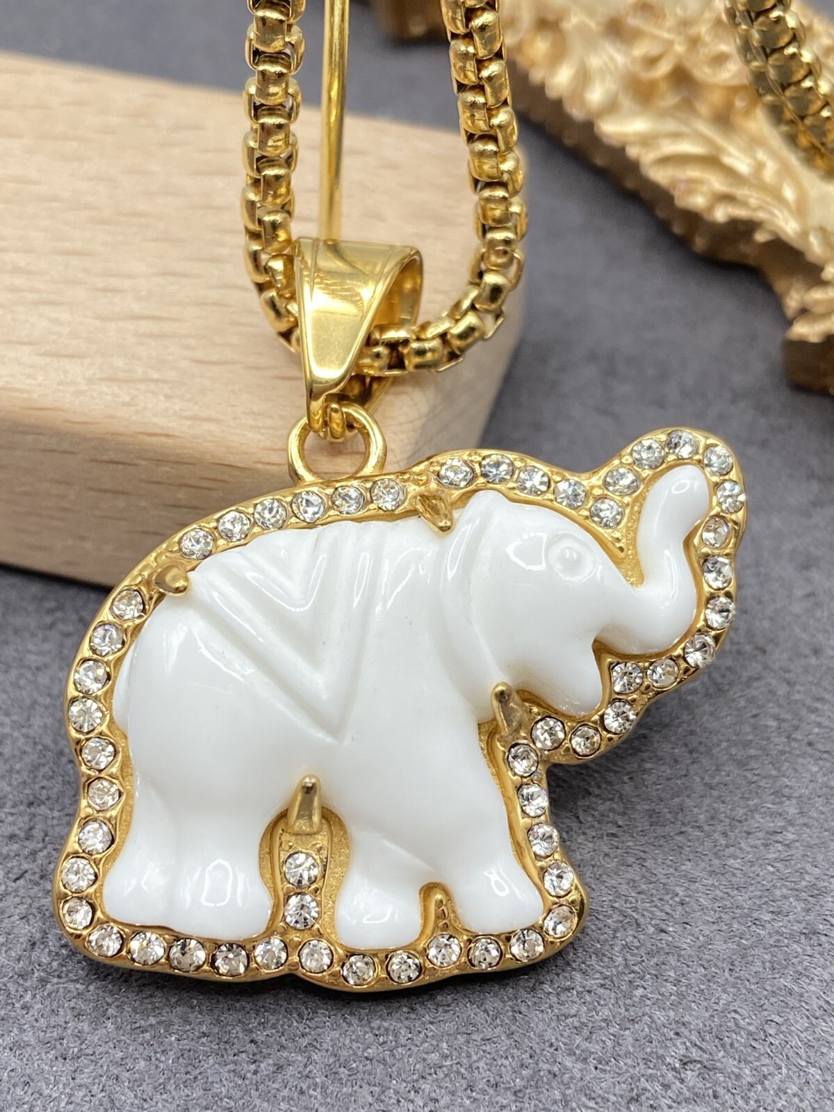 Elephant Pendant Necklace W/ 18K Gold Plated Crystal Charm Hip Hop Chain Jewelry