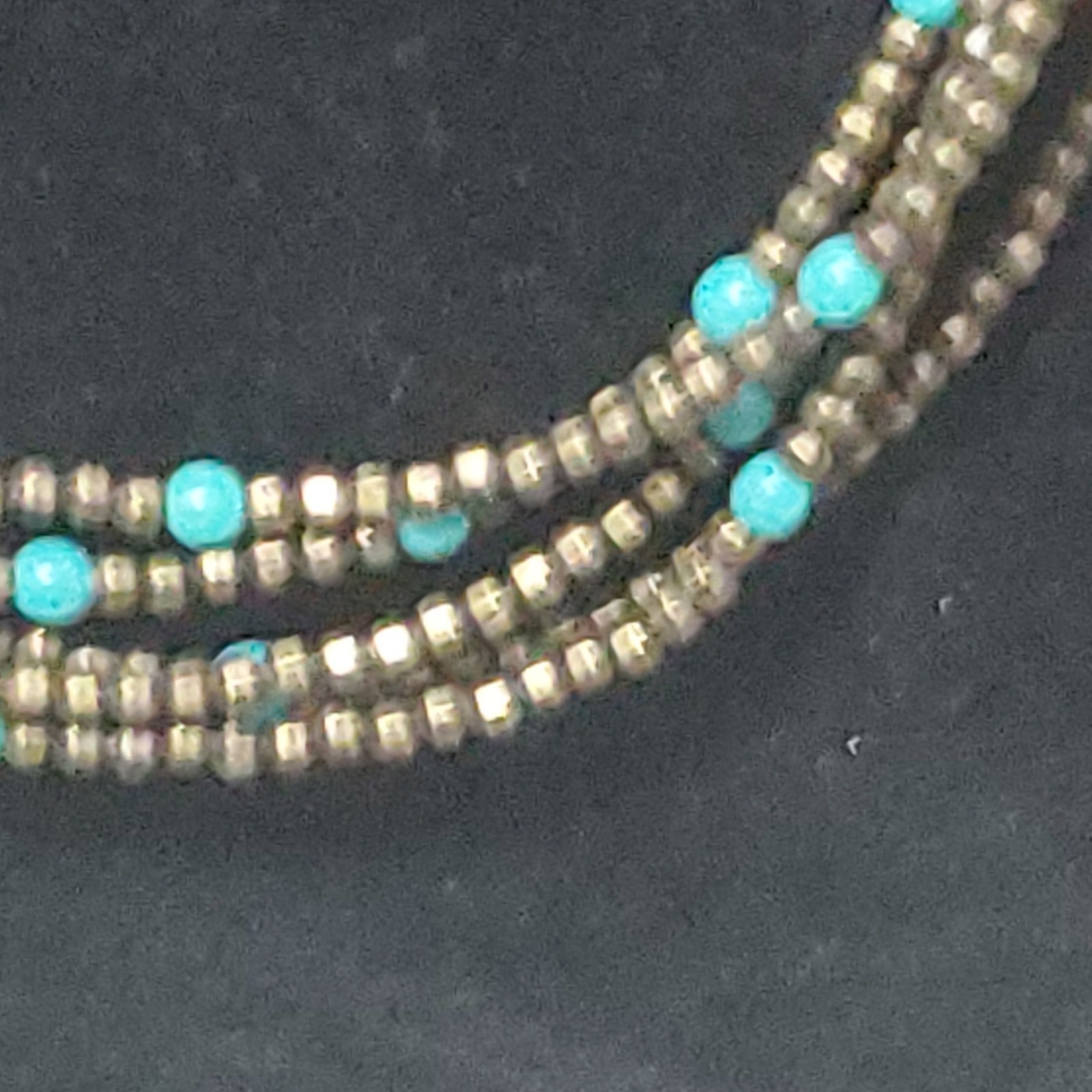 SWNA Liquid Silver 5 strand STYLE Southwest Faux Turquoise Beaded Necklace