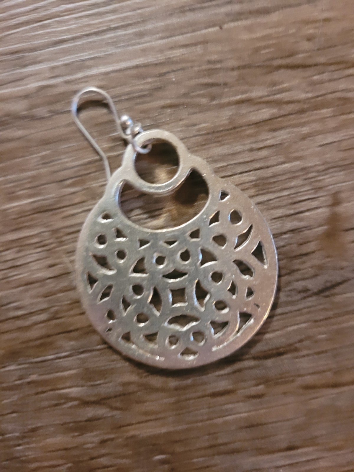 Southwestern Style Filligree Open Work Silvertone Earrings Pierced Dangle Hook