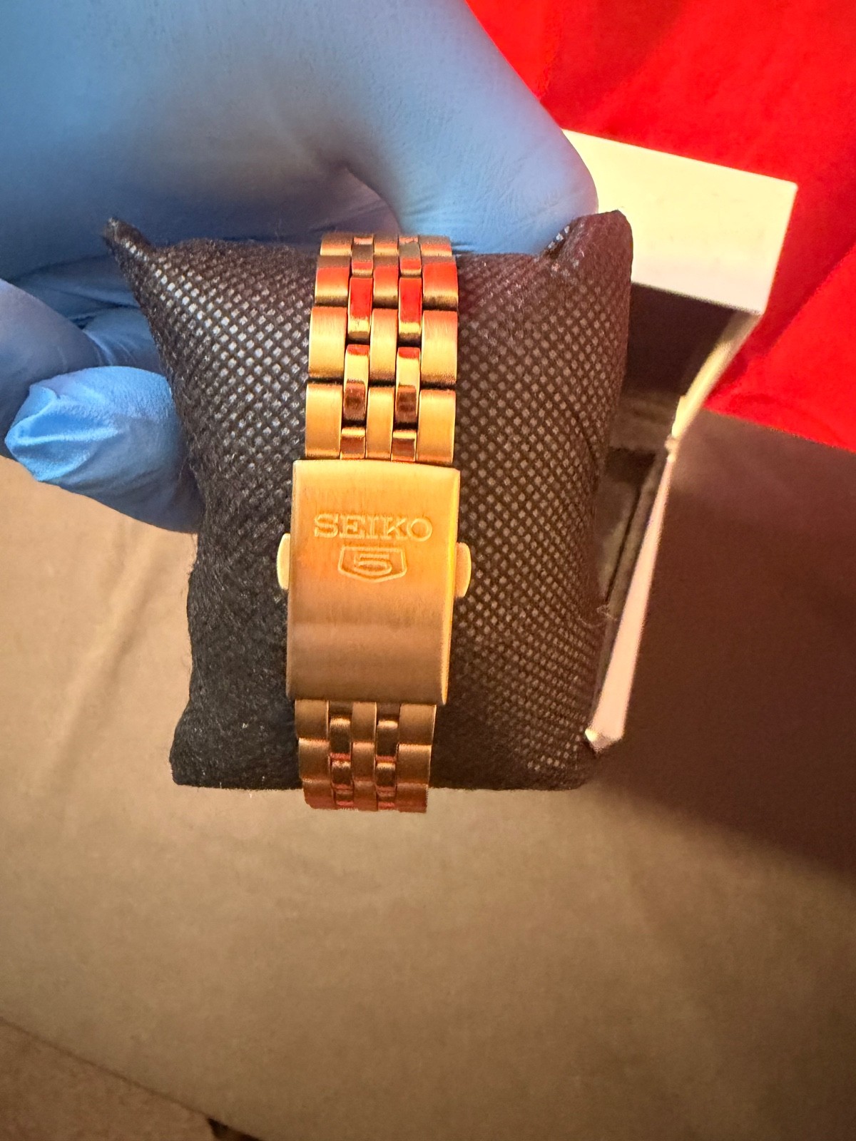 seiko mens 5 gold dial watch