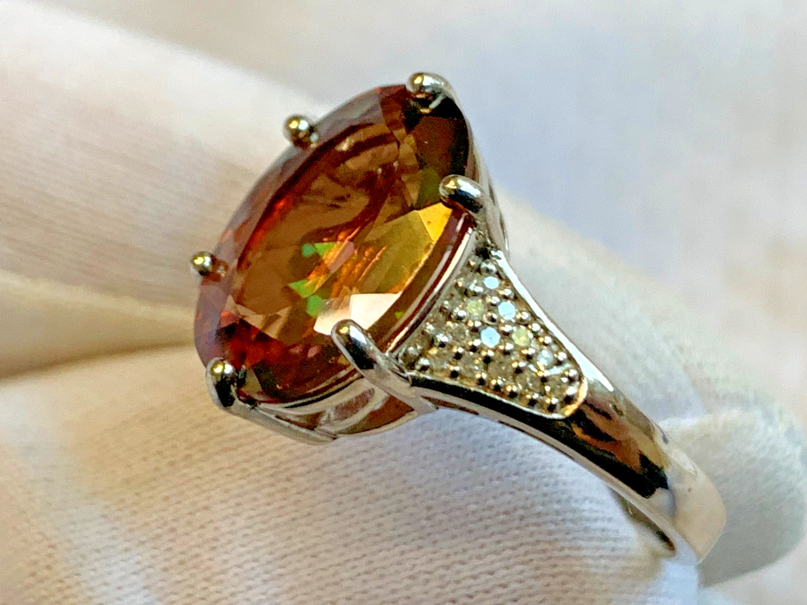 Sterling Silver Ring 4.48g Jewelry Size 7 Band Twilight Fire Topaz Look *READ*