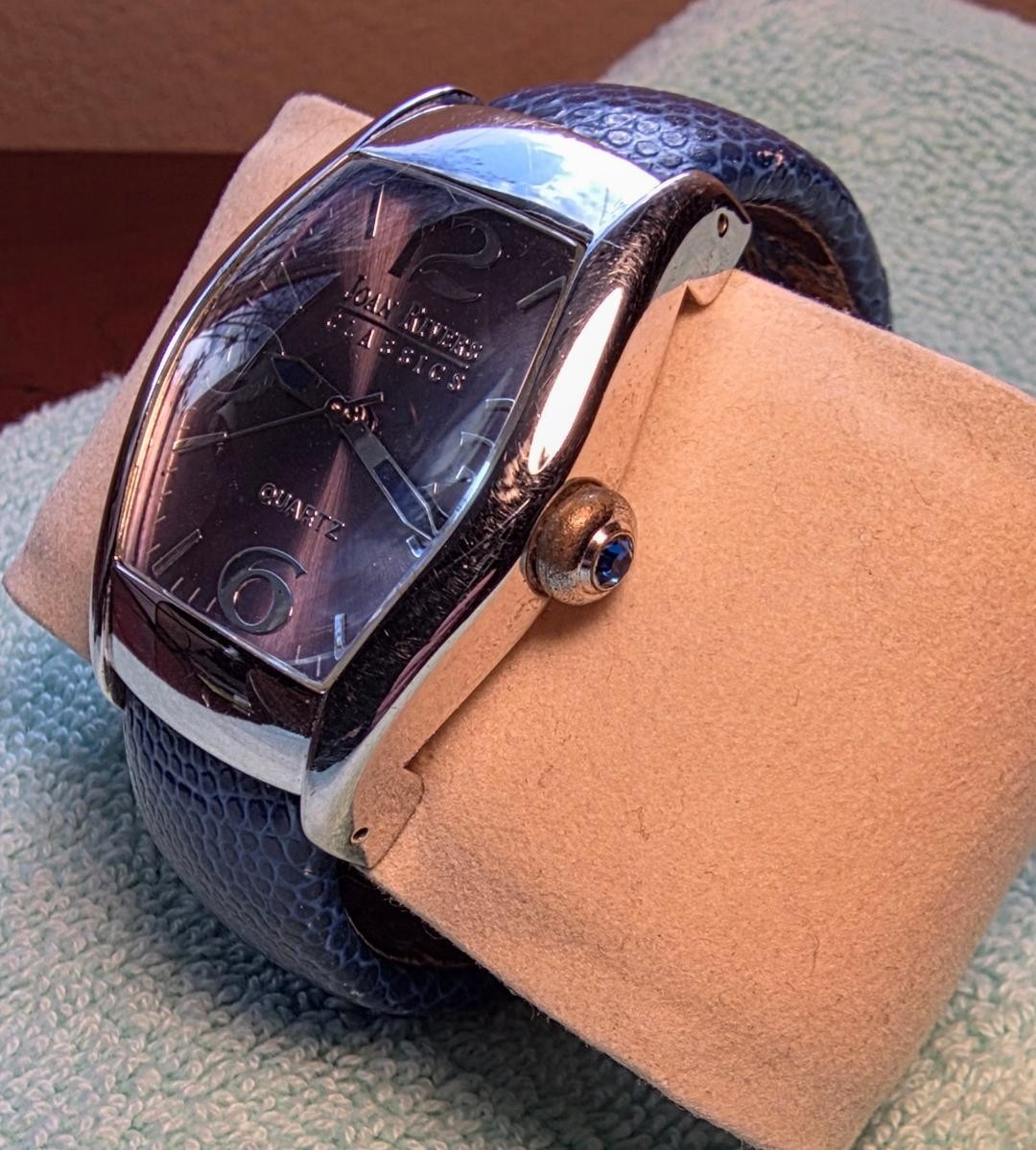 Joan Rivers Classics V377 Ladies Watch Sunburst Dial Blue Cuff New Battery – Vtg