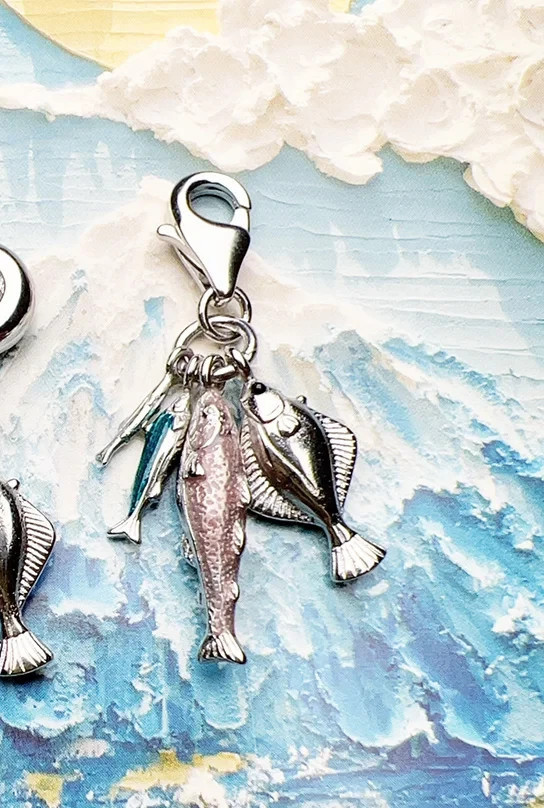 925 Sterling Silver Three Fish Pendant Charm Blue & White Cz Gift Lobster Lock