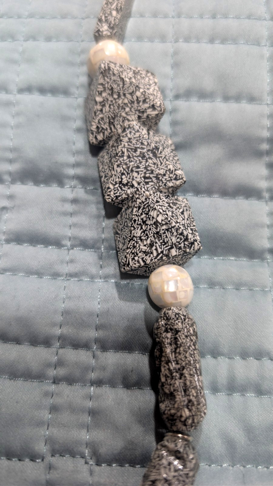 VTG. Lee Sands Inlaid Mother of Pearl Flapper Lady’s Head Silhouette Necklace