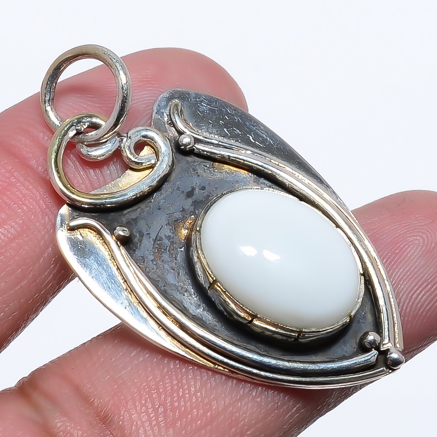 White Coral Handmade Silver Plated Pendant 1.77″ W784