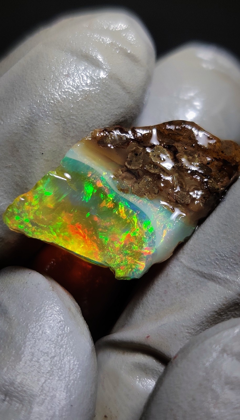 14 Ct ethiopian oil opal rough natural Welo fire Play Of Color Loose Gemstone