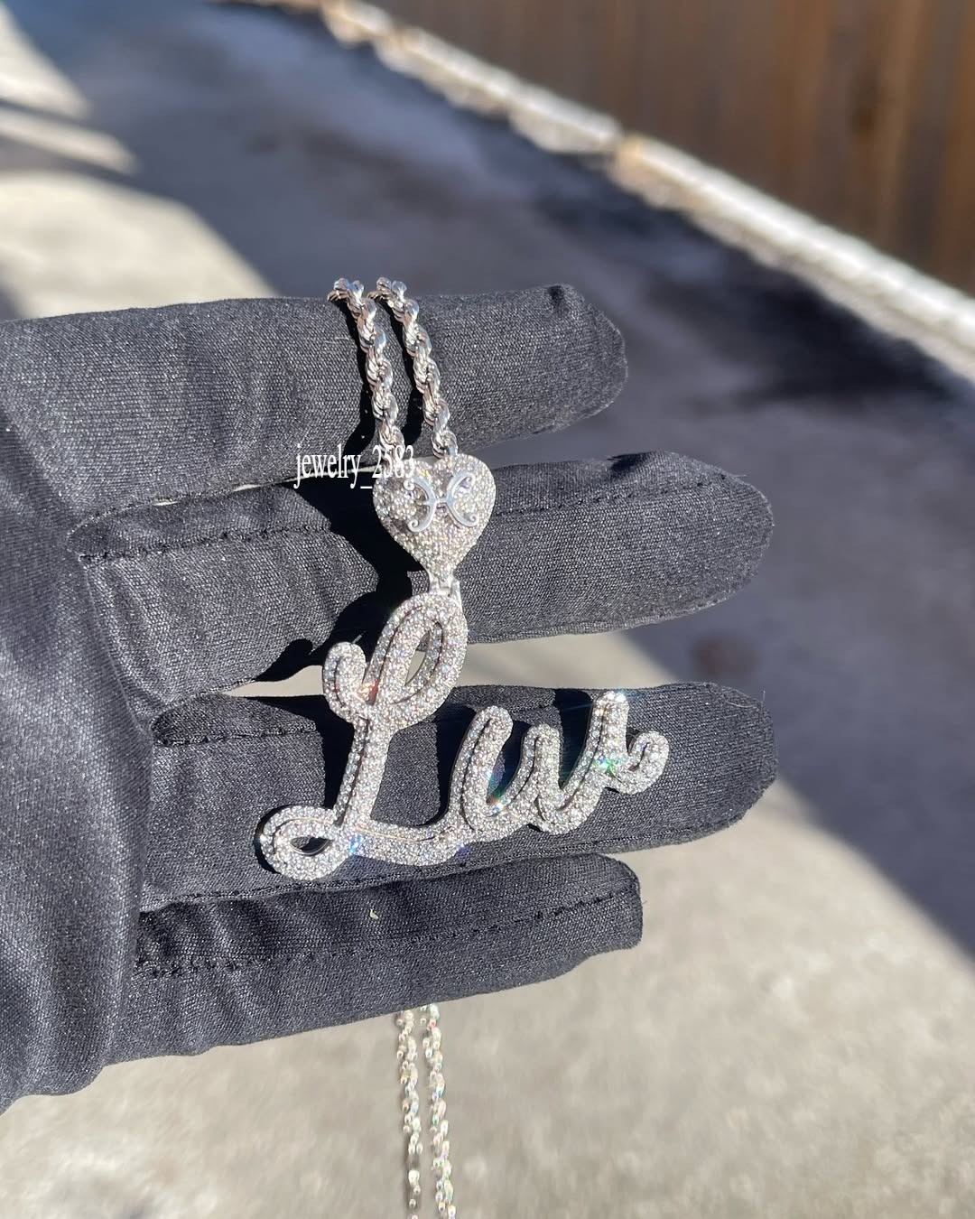 Certified Natural Diamond Unisex WearPersonalized ‘Liv’ Pendant FreeStud925Silve