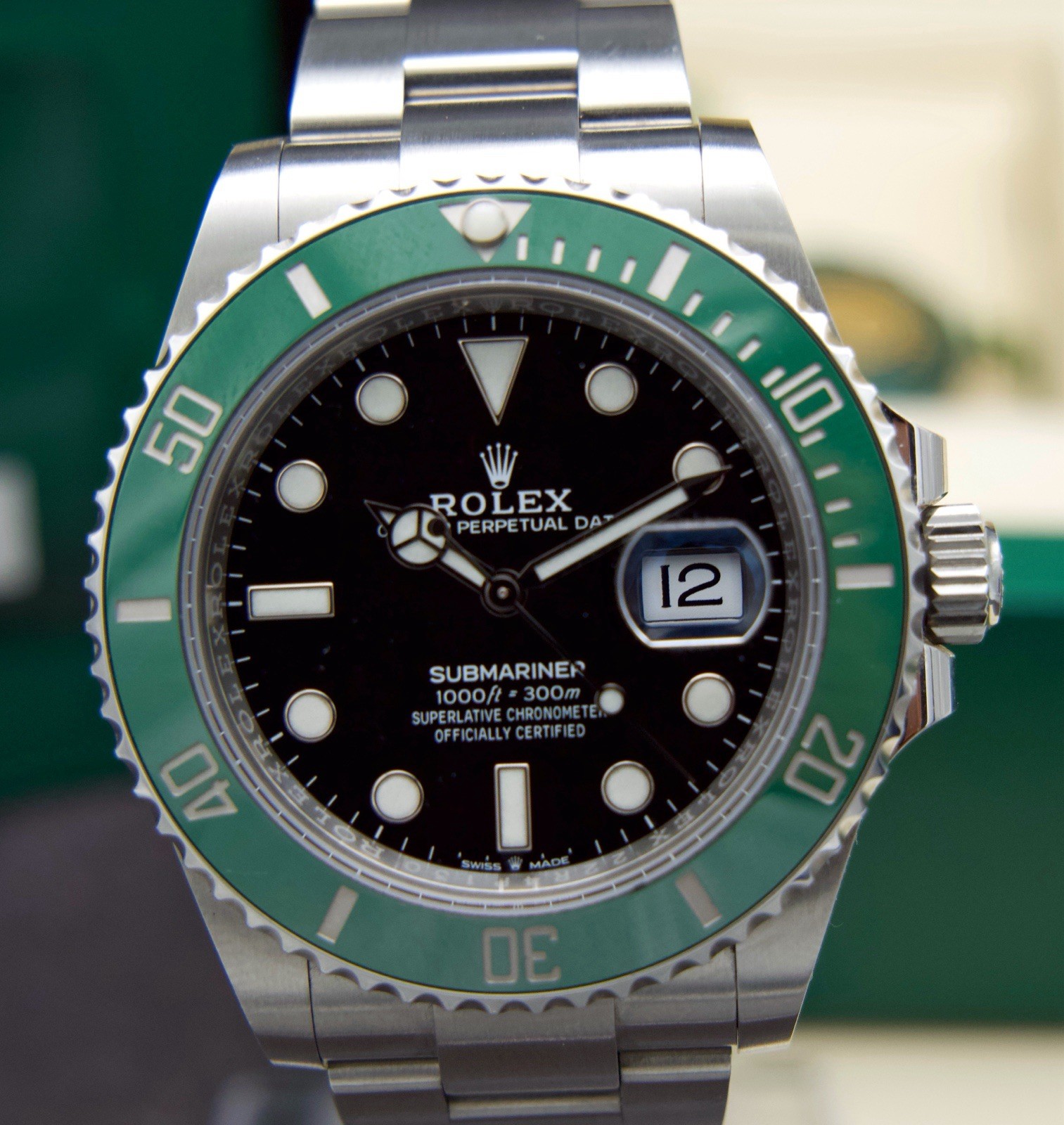🟢 Rolex Submariner 126610LV “Starbucks / Cermit” – 41mm – MINT – Box & Papers