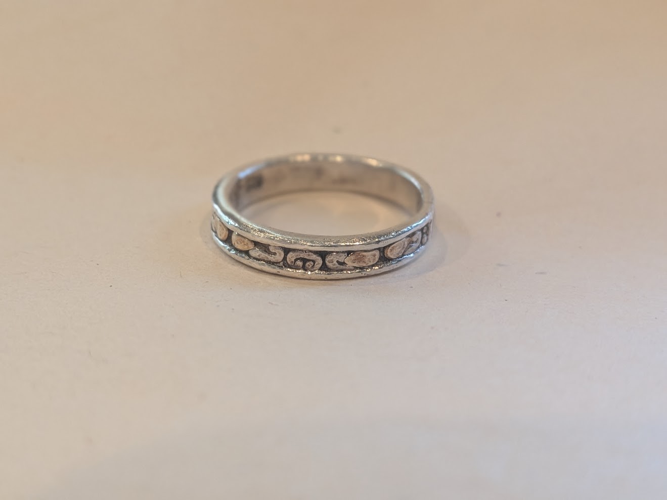Vintage John Hardy 925 Sterling Silver 18K Gold Band Ring Size 7 w/ Pouch