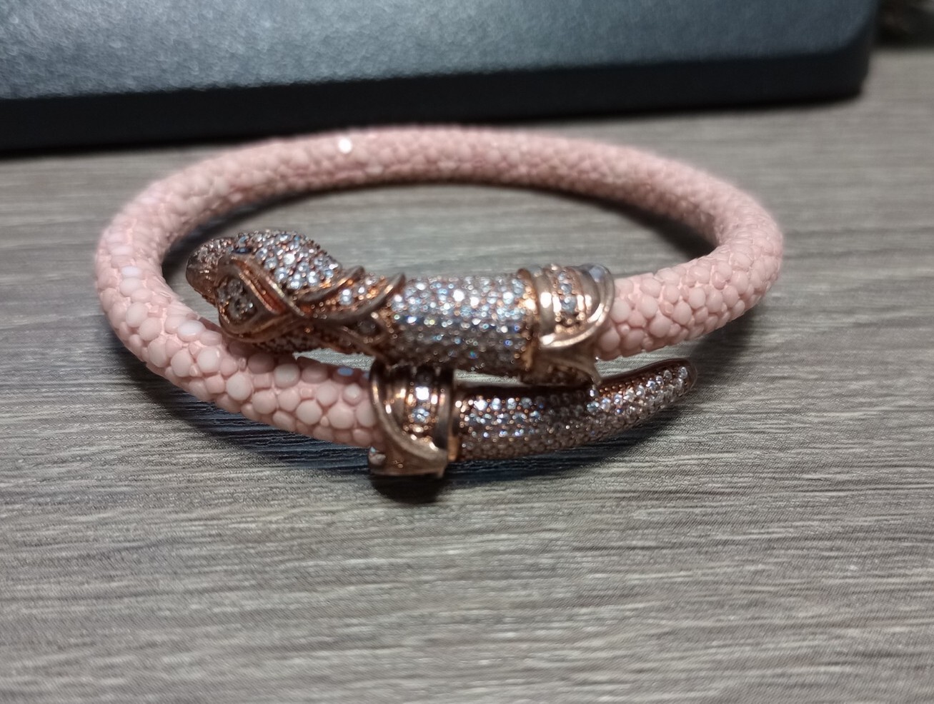 Cozmo 925 Sterling Silver Pink Stingray Leather Snake Bracelet 6″ Free Shipping