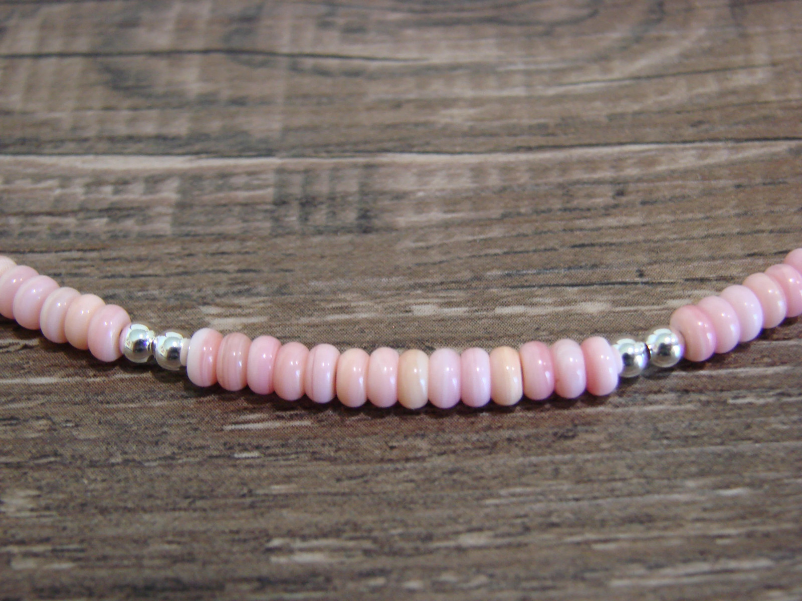 Native American 18″ Sterling Silver & Pink Conch Necklace by Joe