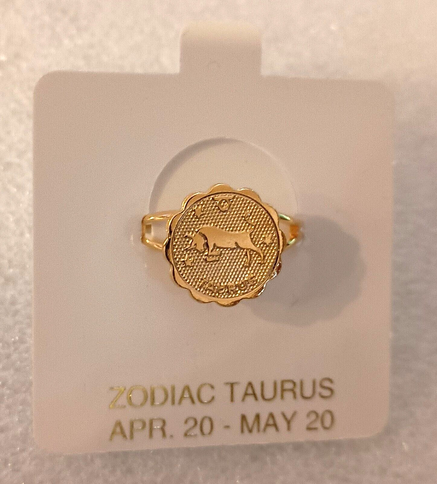 Vintage Taurus The Bull 4/20-5/20 Zodiac Ring Adj. Sz 5-6.5 1980’s New NOS