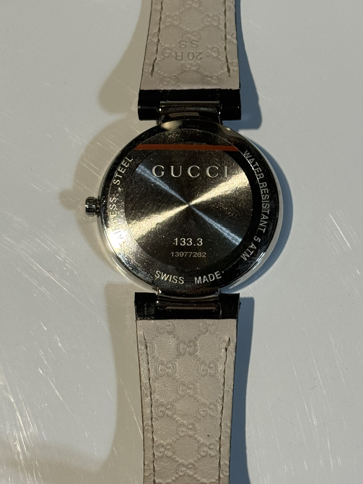 Gucci YA133312 Interlocking-G Grammy diamond bezel Unisex Black Leather strap