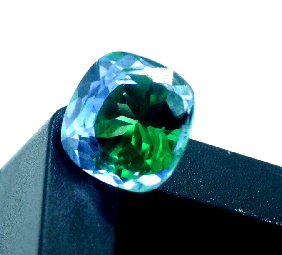 10.00 CT+ Natural Bi-Colour Pitambari Sapphire Cushion Certified Gemstone