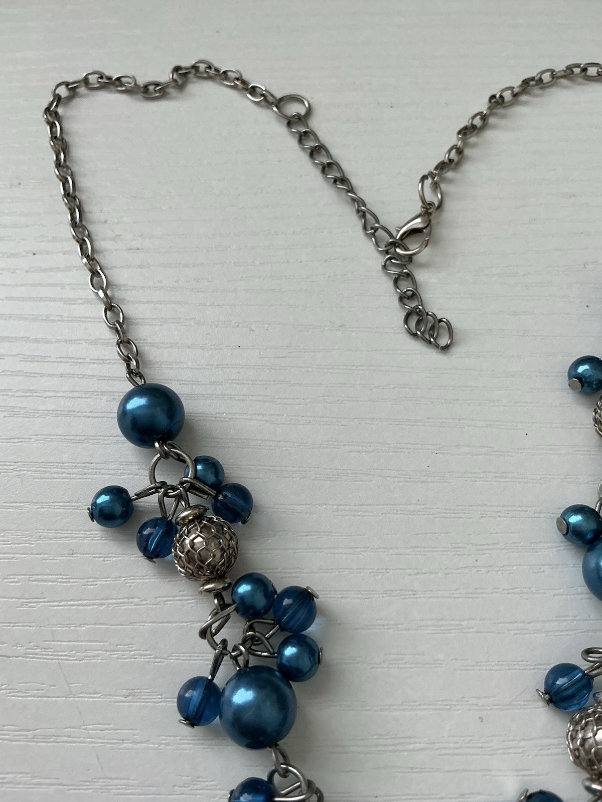 Unbr Added Silver Tone Chain With Variety Sizes Blue Gems Necklace 10” L Or 20”R
