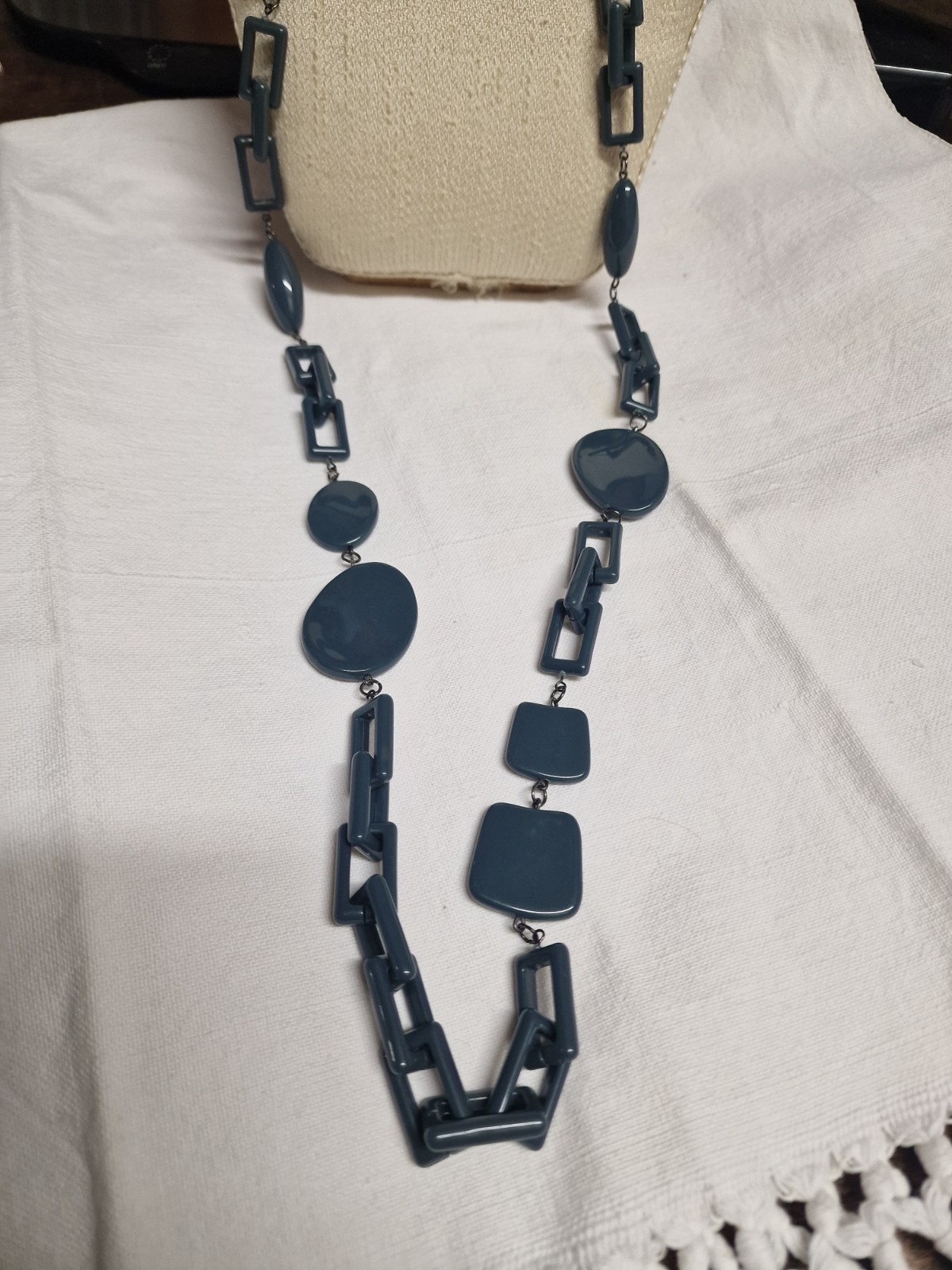 Grey long plastic necklace cm. 120s Vintage (V3) ^