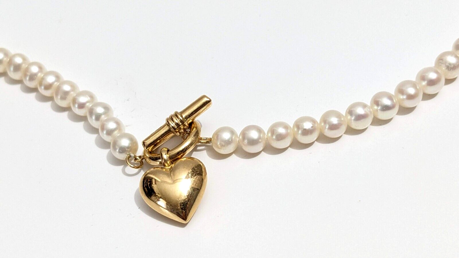 Peter Brams Design 14K Gold Heart~Charm~Cultured Pearls 18″ Necklace~20.1 Grams