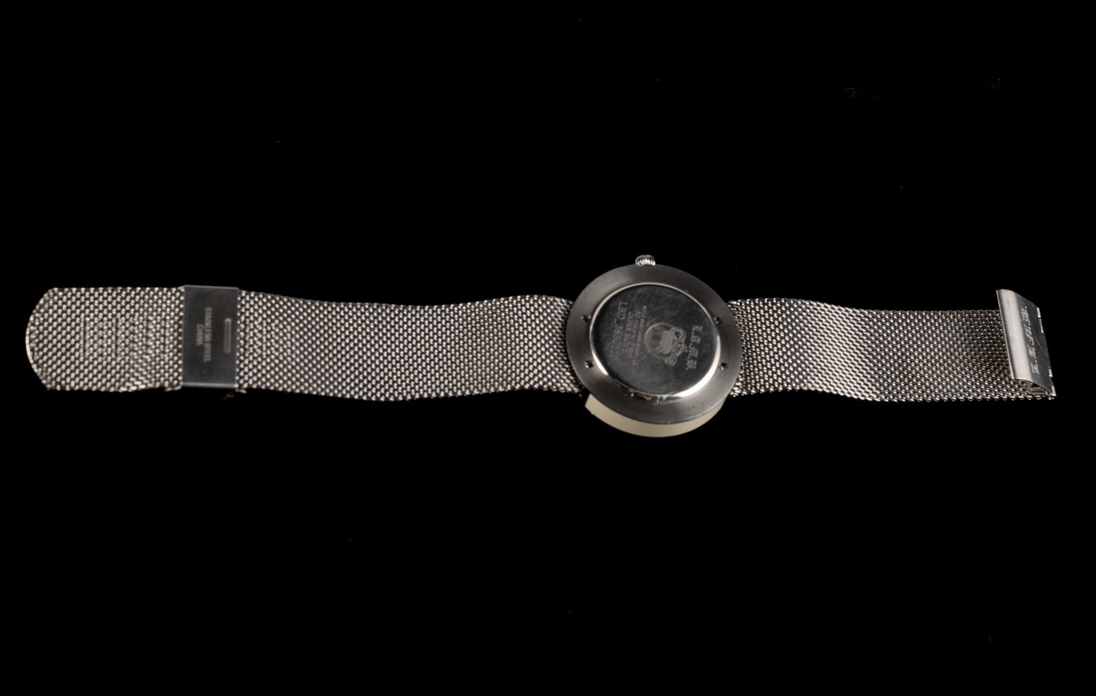 L.A.M.B. Gwen Stefani Watch LBD_3850110 Silver Mesh Mother of Pearl New Battery