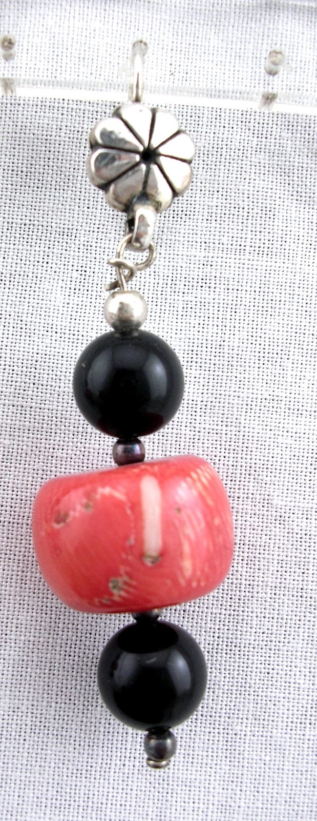 VINTAGE RED AND BLACK CORAL SILVER NECKLACE AND EARRINGS