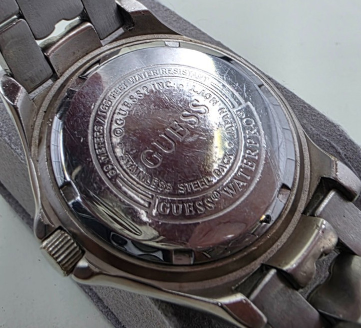 Vintage GUESS Waterpro Men’s Watch 3-Eye Multifunction Silver Tone NEW BATTERY