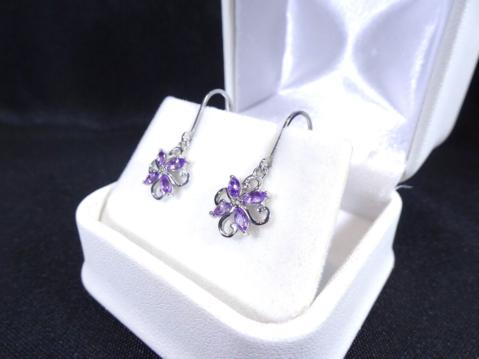 0.40 ct Natural Tanzanite Solid 925 Sterling Silver Flower Leverback Earrings
