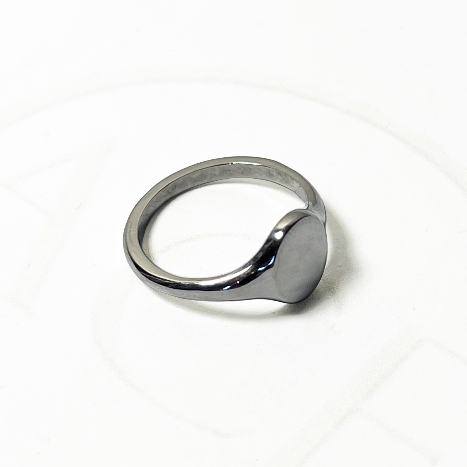 SALE 950 Solid Platinum Signet Ring Bespoke 9x7mm 5.3g U.K Hallmarked L.5 USA 6