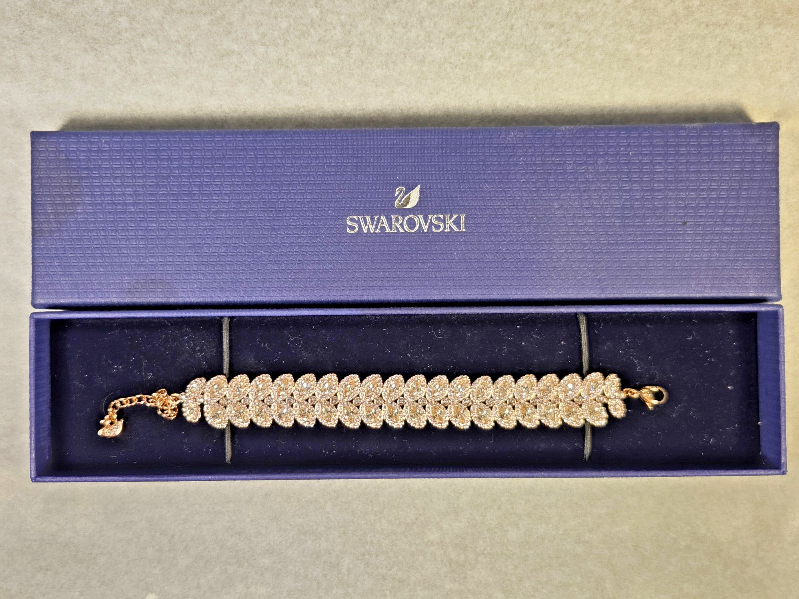 Swarovski BARON Bracelet Rose Gold Tone Crystal Mesh Bridal Leaf Motif 5074352
