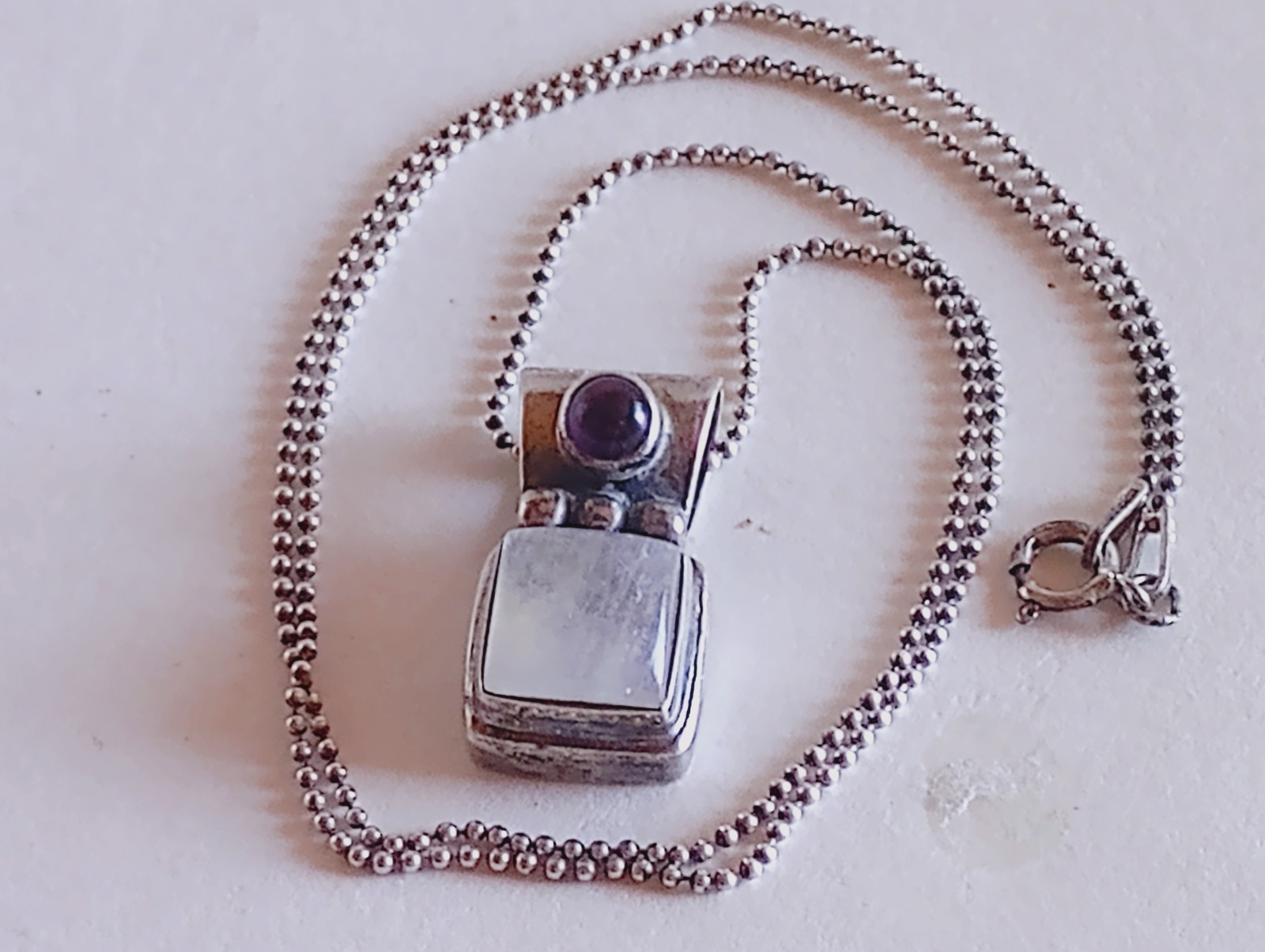 ESTATE STERLING SILVER MOONSTONE AMETHYST PENDANT STERLING CHAIN MS CO 925