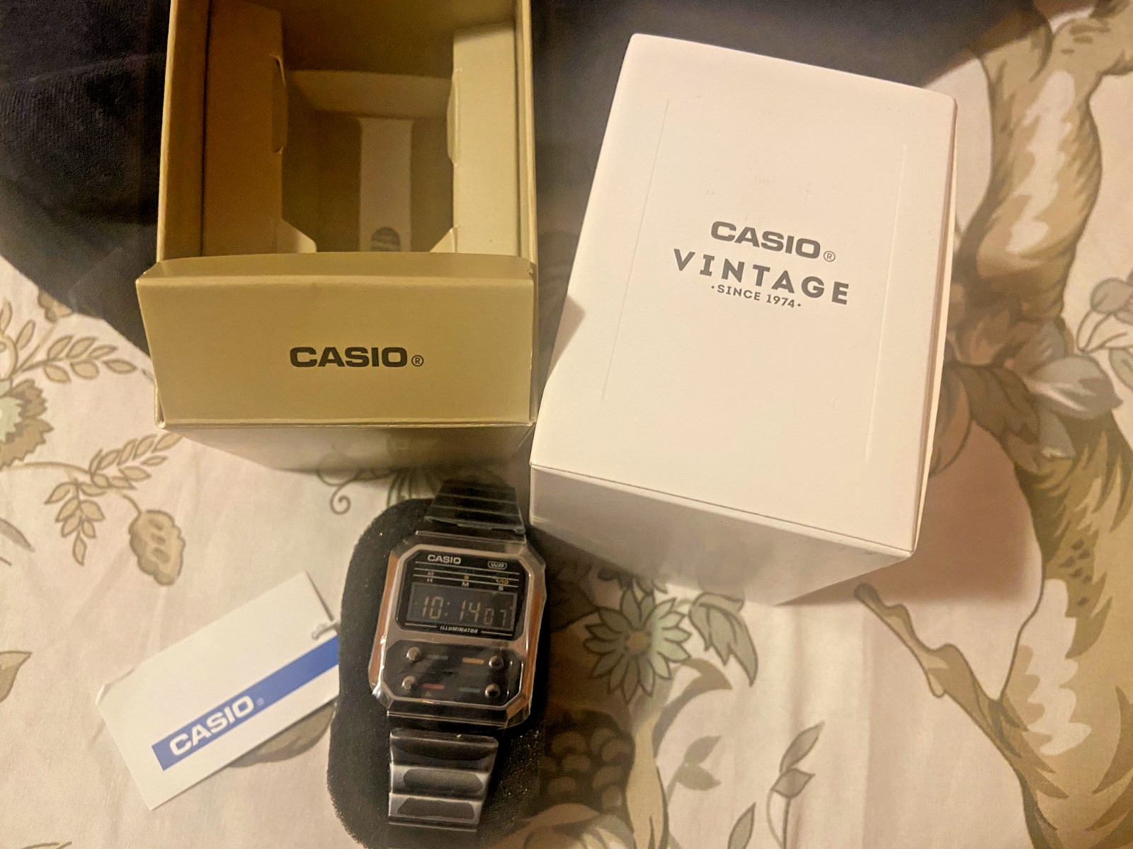 Casio Illuminator A100WEGG-1A Digital Unisex Vintage 1974 Movie Alien Watch