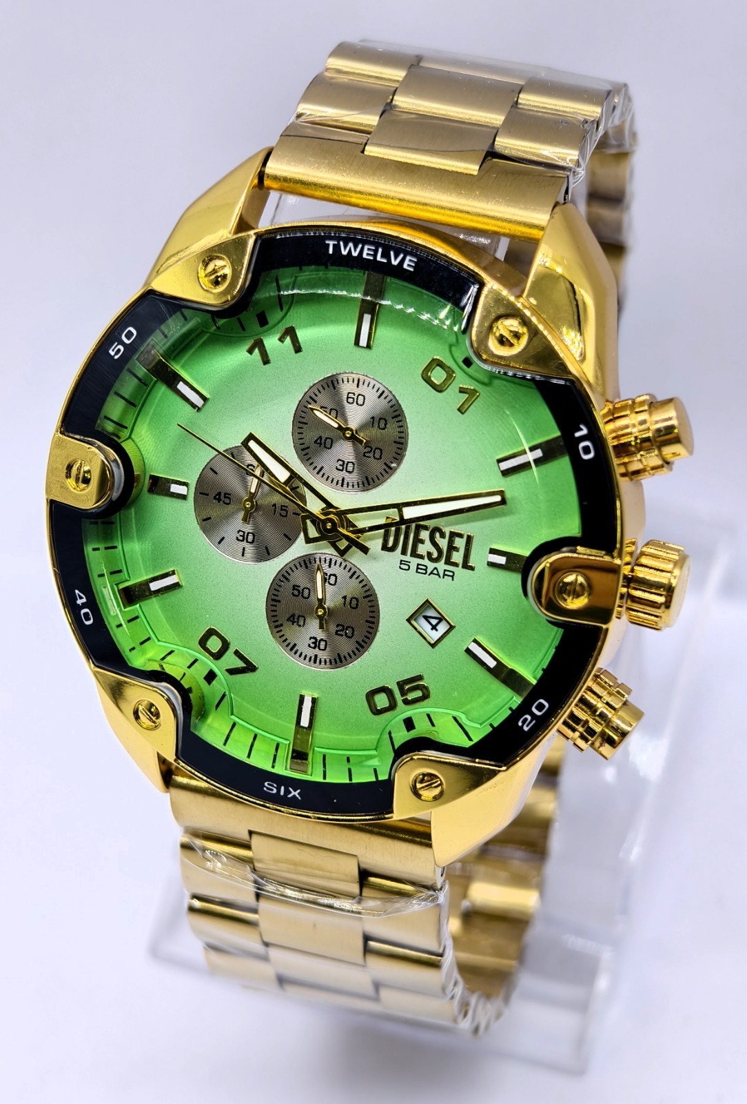 Fantastic Diesel Spiker ”ONLY THE BRAVE” Chronograph Quartz Men’s Wrist Watch