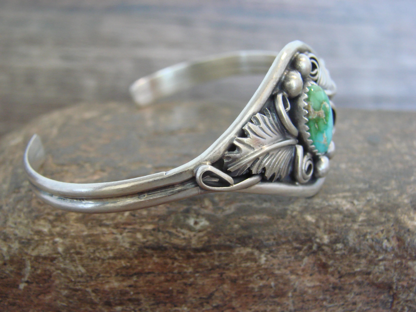 Native American Sterling Silver & Turquoise Feather Bracelet Signed Yazzie