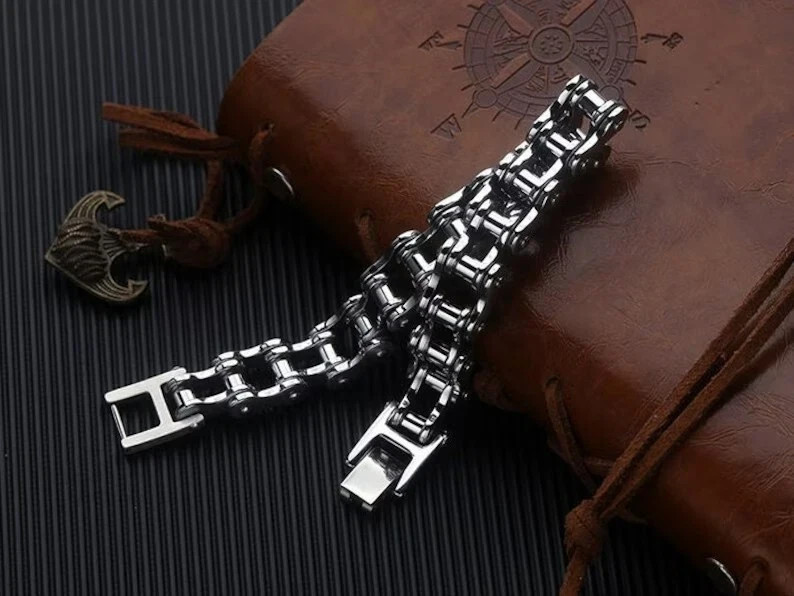 Men’s Stainless Steel Motorcycle Bike Chain Bracelet Biker Jewelry Gift for him