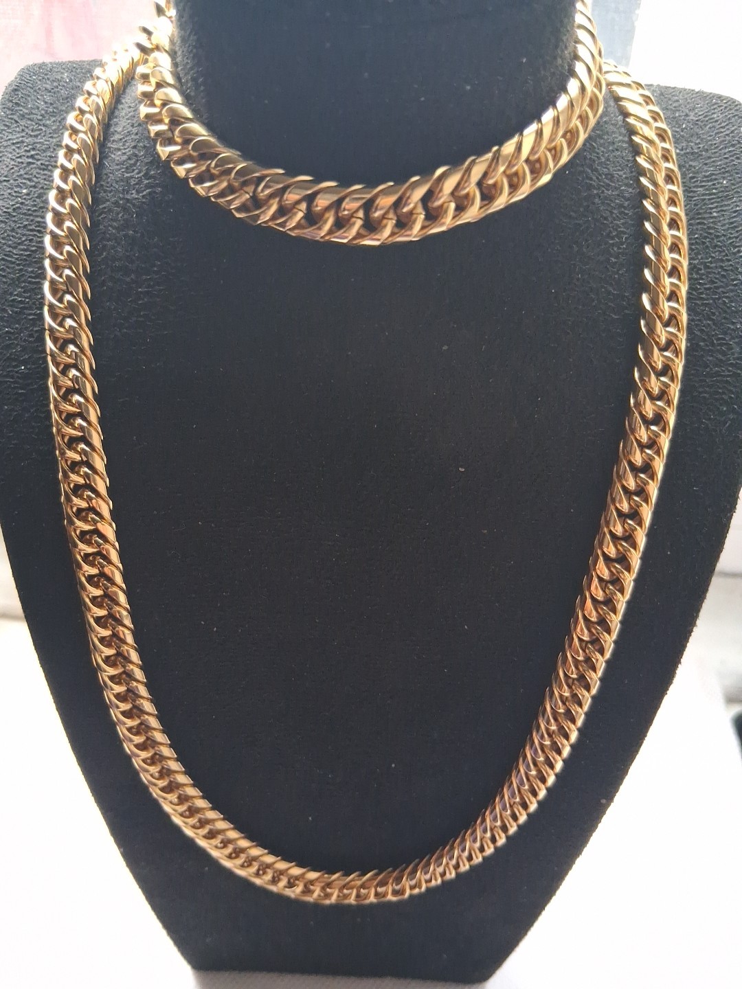 Curb Chain Choker Necklace 20-22 inches And Bracelet Set 7.50-9.0in) In lON