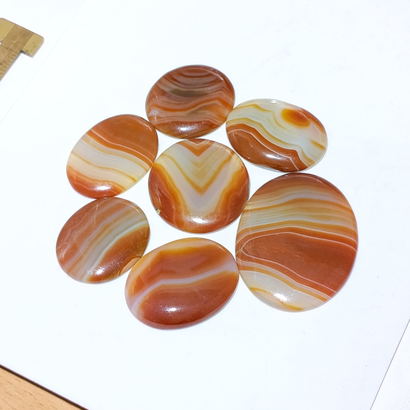 Red Onyx Gemstone Cabochons – Random Pick – Polished Finish – Size 15–30 mm