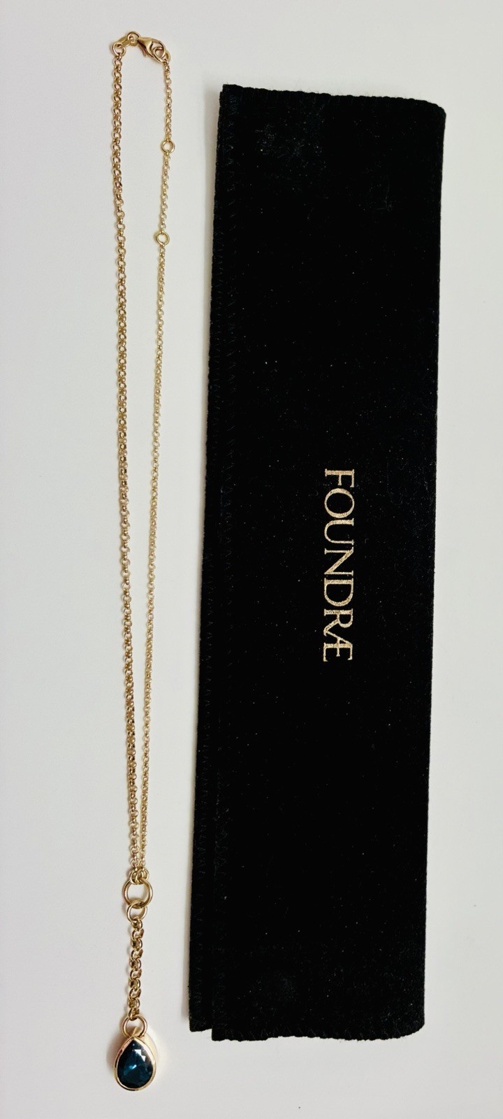 Foundrae 6 Carat London Blue topaz With Foundrae 18” Mixed belcher Chain. 18k