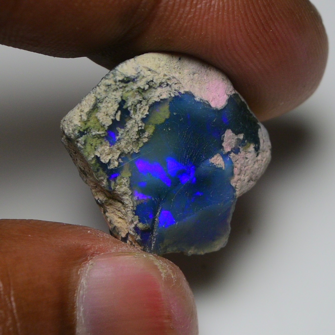 Natural Ethiopian Black Opal Rough 17.50 Ct – Ideal for Jewelry, Welo Fire Opal